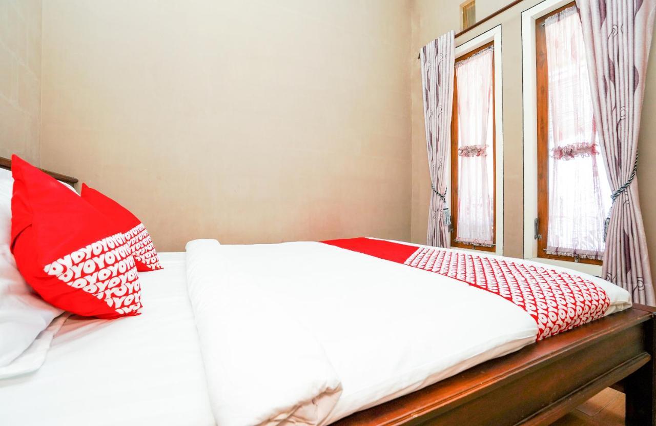 Oyo 1087 Homestay Potato House Bromo Exterior photo